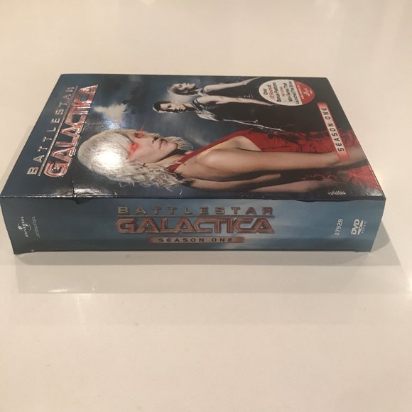 Battlestar Galactica - Season 1 DVD - Picture 4 of 5